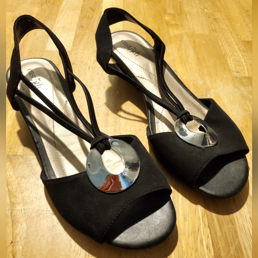 East 5th Black Sandals with Silver Accent